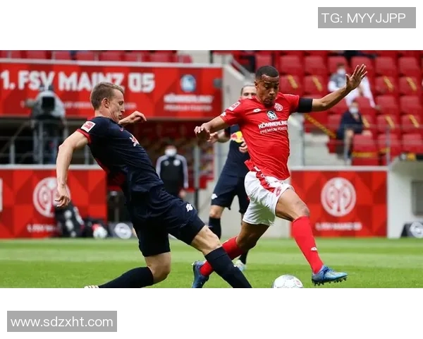 莱比锡红牛轻松横扫帕德博恩，展现强大实力！